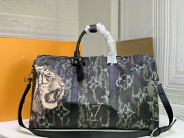 Picture of LV Mens Bags _SKUfw98080307fw